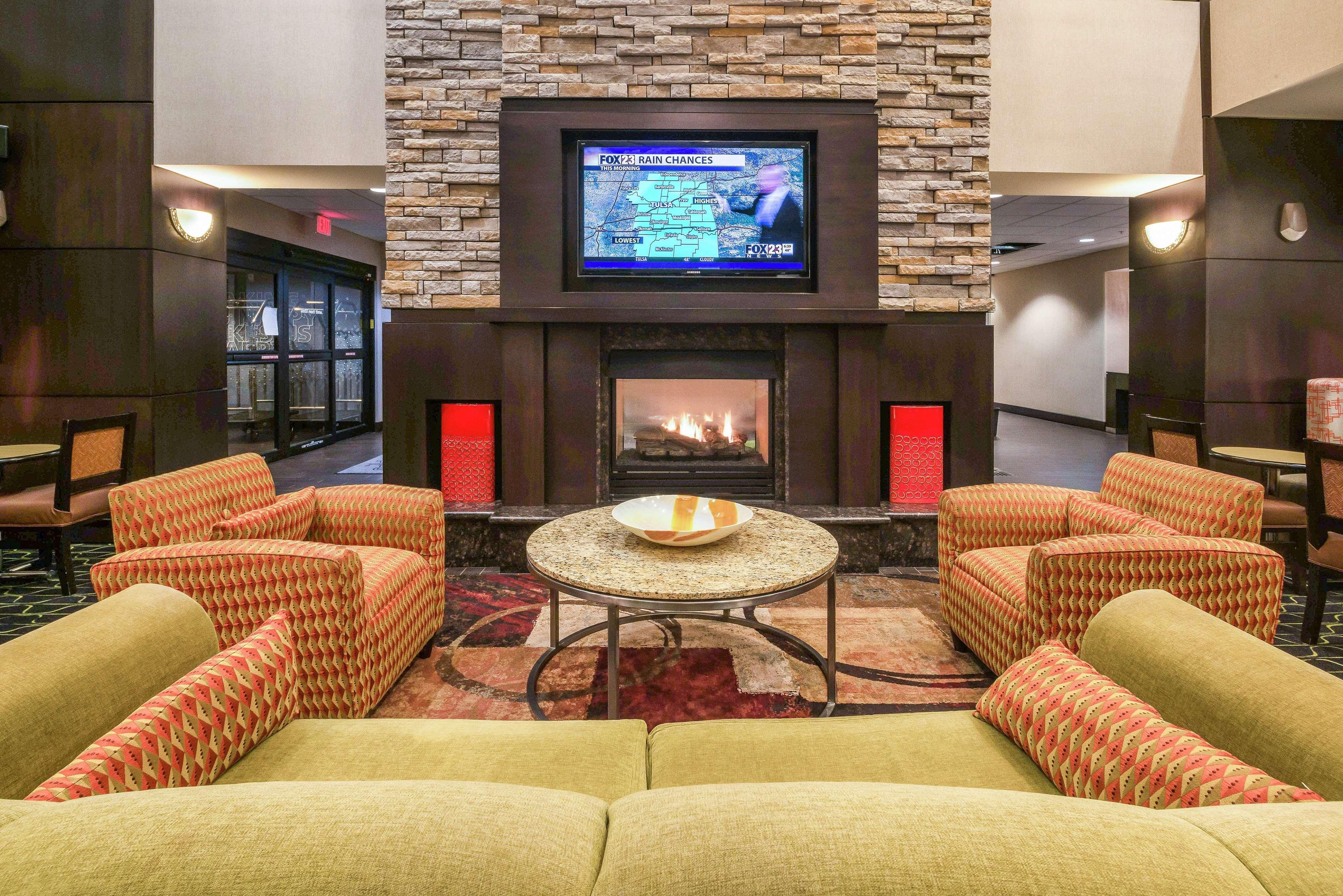Hampton Inn And Suites Tulsa/Catoosa Buitenkant foto